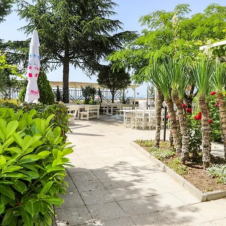 Sofia Hotel 2*