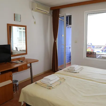 Sofia 2* Nesebar